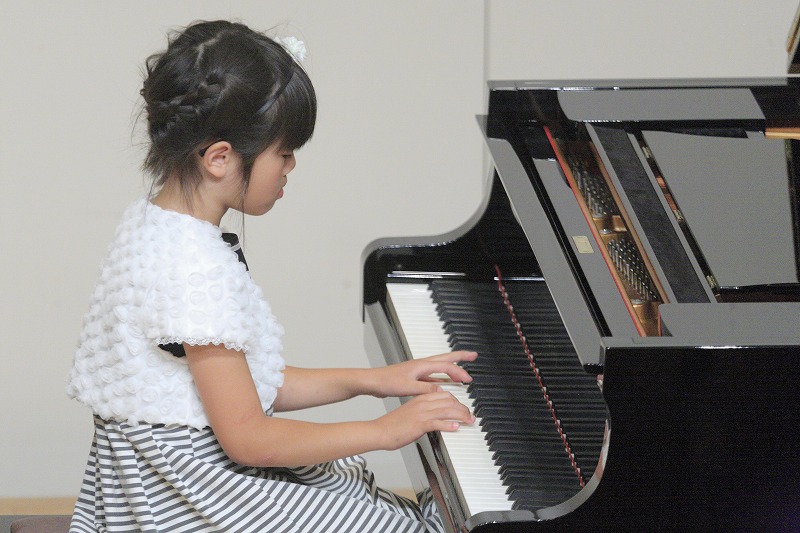 2016年5月29日　dolceピアノ教室発表　吉田町立図書館 視聴覚ホール